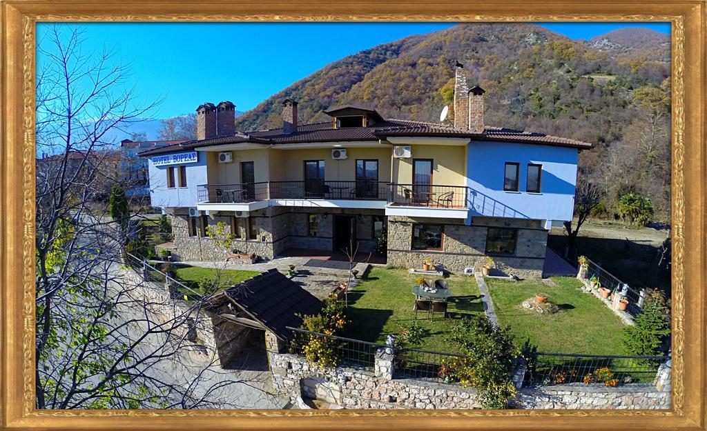 Voreas Hotel Káto Loutrákion 외부 사진