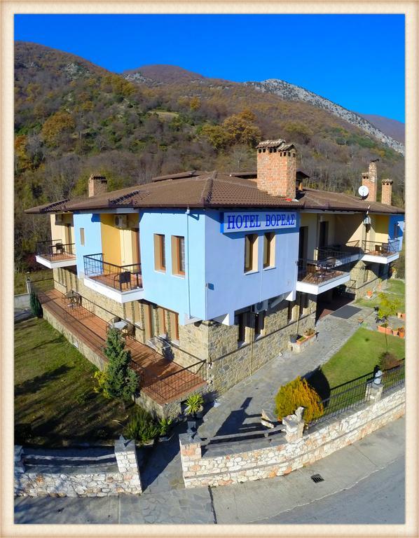 Voreas Hotel Káto Loutrákion 외부 사진