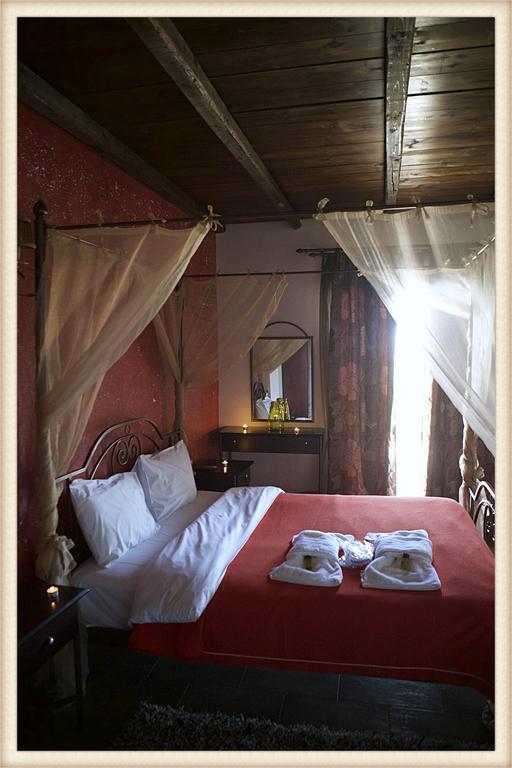 Voreas Hotel Káto Loutrákion 객실 사진