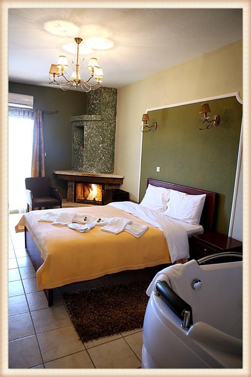 Voreas Hotel Káto Loutrákion 객실 사진