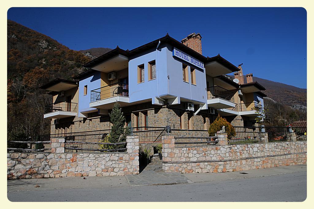 Voreas Hotel Káto Loutrákion 외부 사진